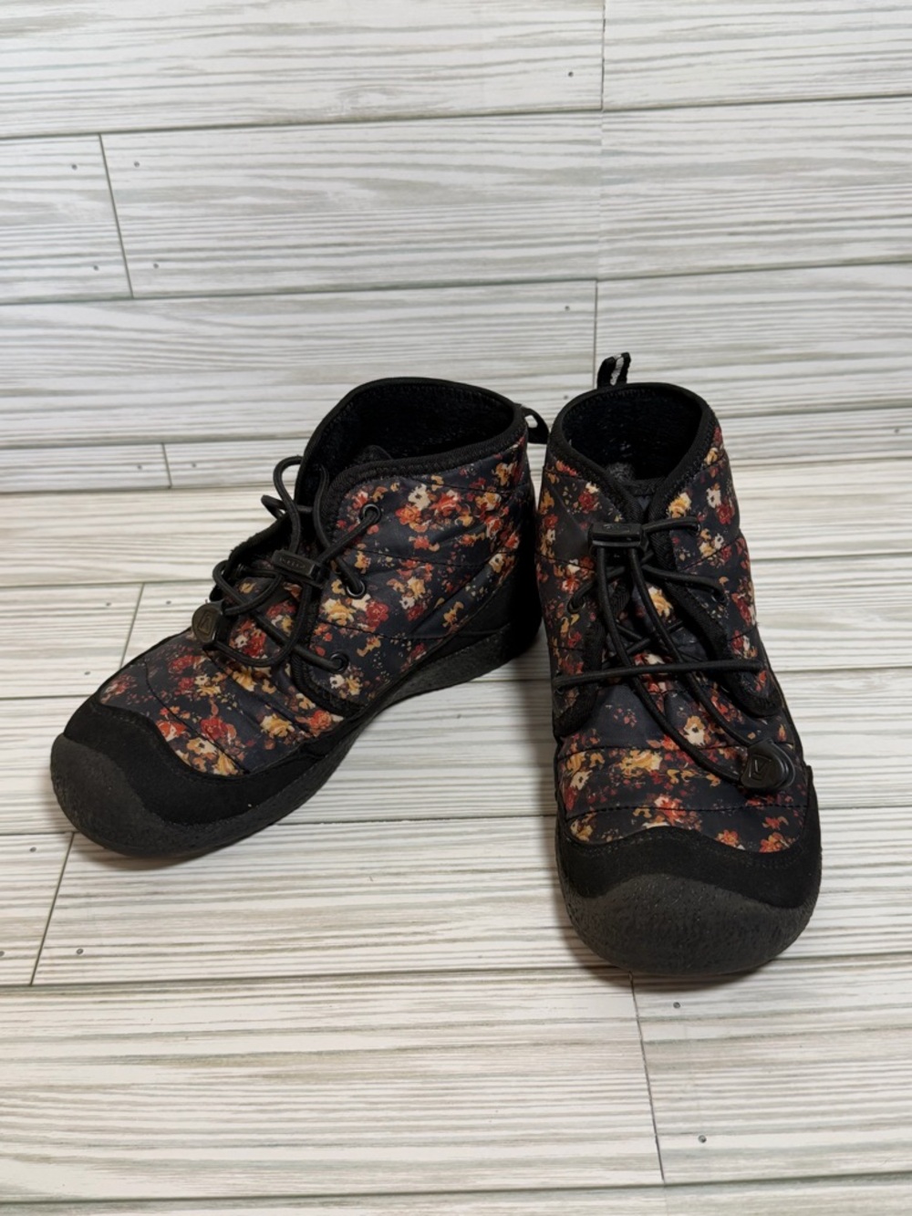 KEEN Howser II Chukka Waterproof Boot Noble Flower Kids Size 1 Youth Insulated